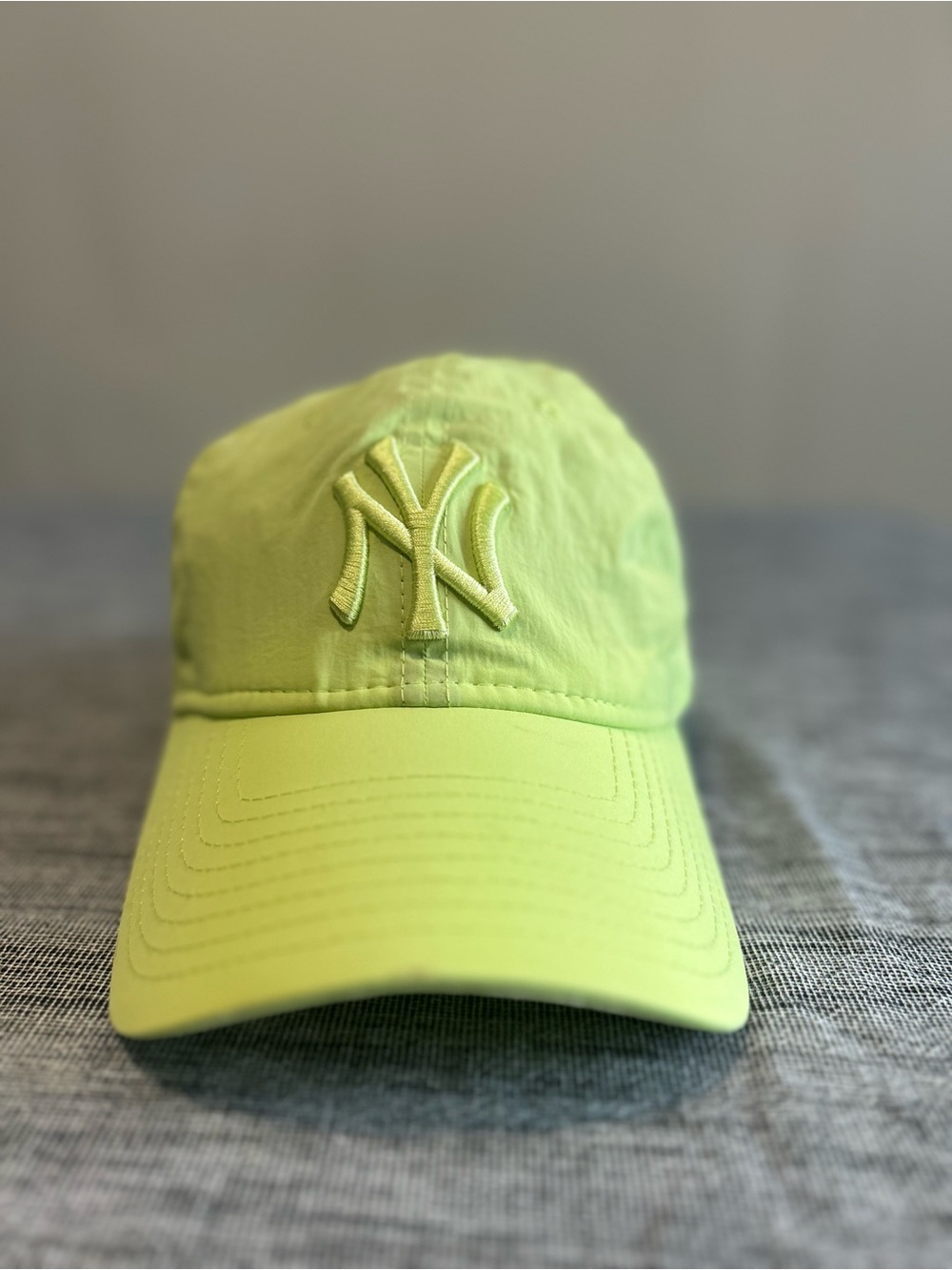 New York Yankees New Era 9Twenty Neon Green/Yellow Adjustable Hat Wind Breaker